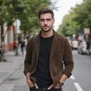 Brandon in Melbourne, blue eyes and 34 years old